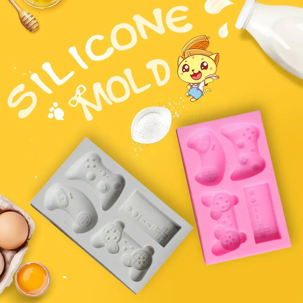 

Silicone Bakeware Mold For Cake Chocolate Jelly Pudding Dessert Molds Game Controller Shape 2019 New