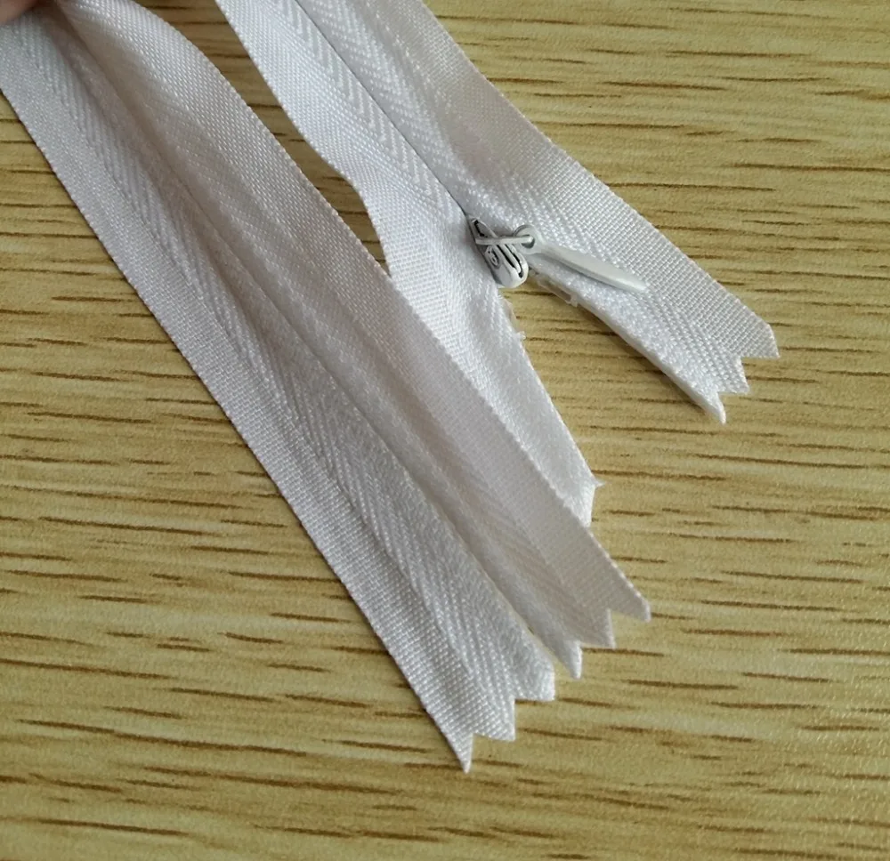 Free shipping! white invisible zipper 28CM Skirt Dress back cushion