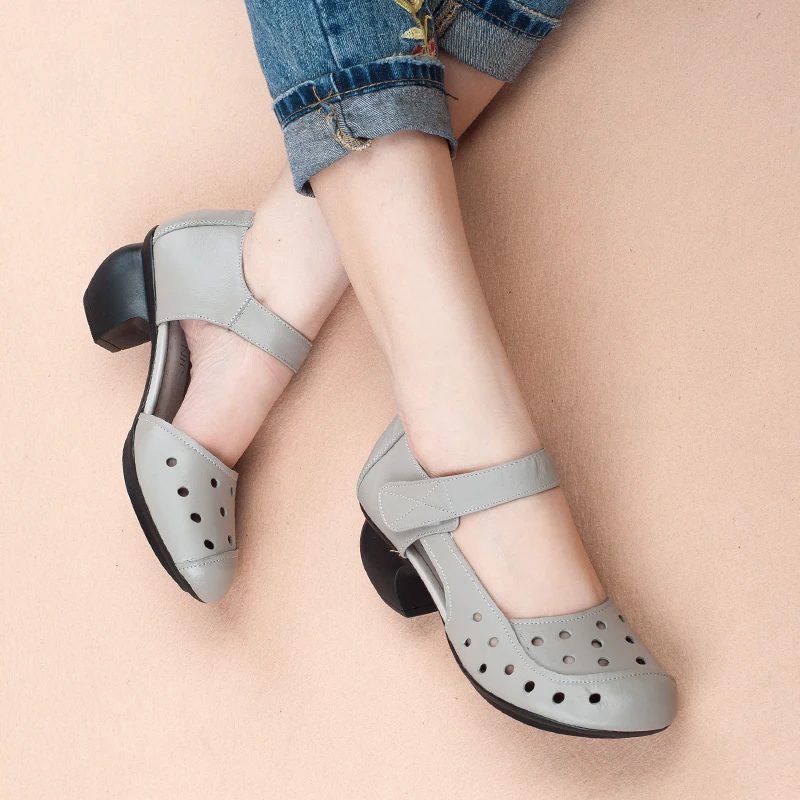 

woman sandals 2018 genuine Leather Breathable woman's Sandals solid color Cowhide handmake med-heel soft female sandals