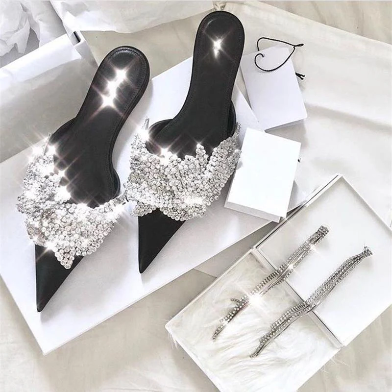 

MONMOIRA Luxury Crystal Women Flat Mules Pointed Toe Rhinestone Women Flats Elegant Party Shoes Wedding Shoes Women SWA0073