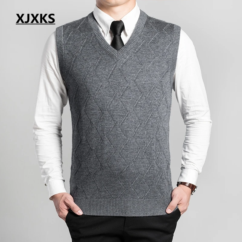 XJXKS осенний и зимний кашемировый мужской жилет с v-образным вырезом без рукавов свитер Хеджирование мужские повседневные трикотажные пуловеры Pull Homme - Цвет: Серый