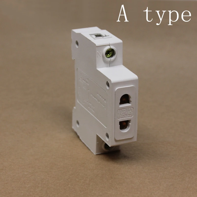 

AC30 Modular Socket Multi-function Three-Plug Rail Three-Inch Industrial Lighting Distribution Box Socket