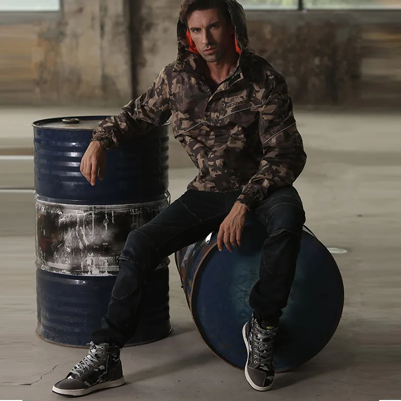 SCOYCO Motorcycle Shoes Anti-skip Breathable Shockproof Protective Touring Casual High Ankle MBX/MTB/ATV Riding Boots MT016