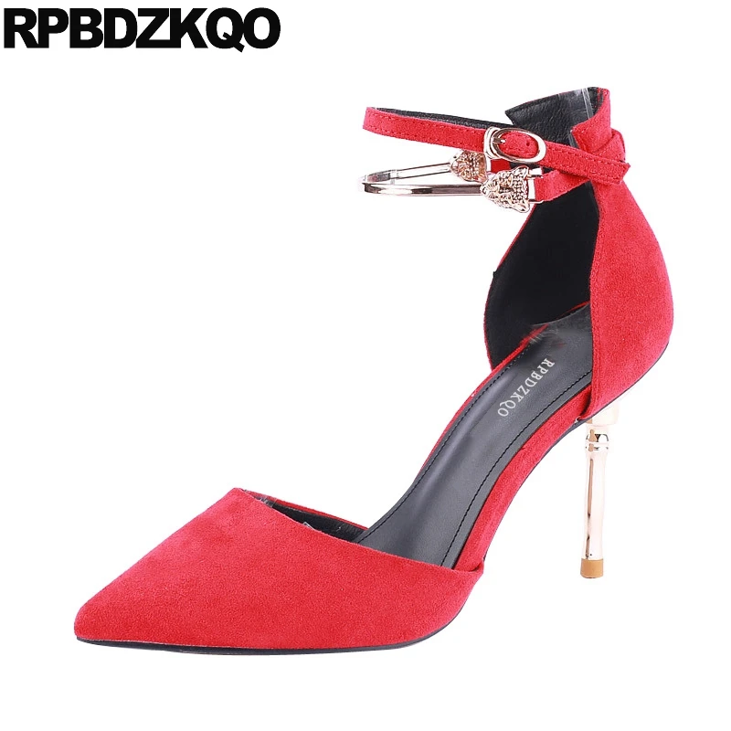 Red heels size 4 Clearance