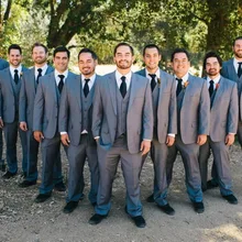 Мужские свадебные костюмы для жениха с двумя пуговицами на заказ, модные официальные Свадебные костюмы(пиджак+ брюки+ галстук+ жилет), 3 предмета