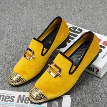 XQWFH 2019 New Gold Velvet and Gold Toe Men Loafers Fashion Party Wedding Men  Dress Shoes Men's Flats Sneakers