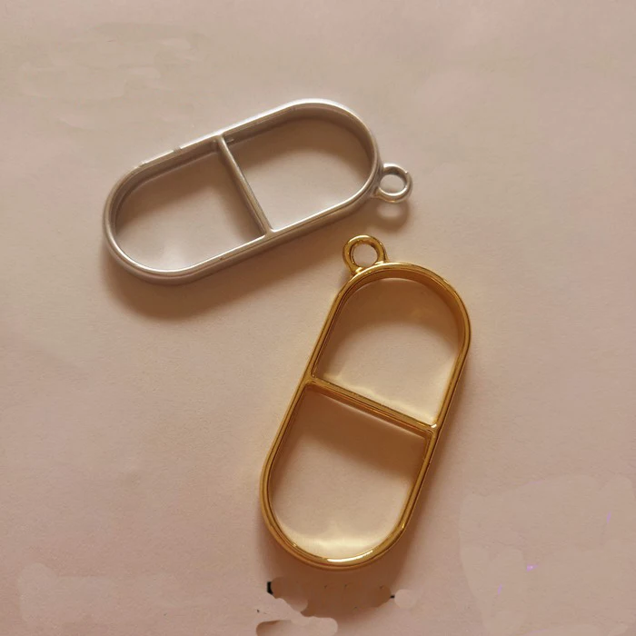 

GLADZGT 10 pcs/lot small pill Frame Pendant Gold Charm Bezel Setting Cabochon Setting UV Resin Charms