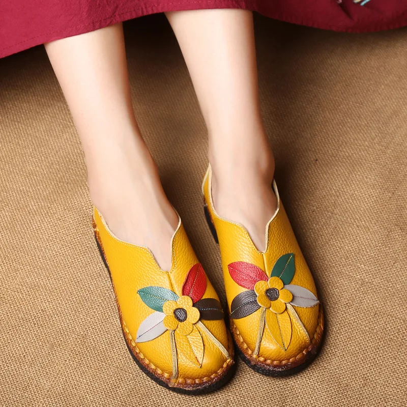 Xiuteng/Коллекция года; женская повседневная обувь с круглым носком в винтажном стиле; женская обувь ручной работы на плоской подошве из натуральной кожи с цветочным принтом; женские мокасины с мягкой подошвой