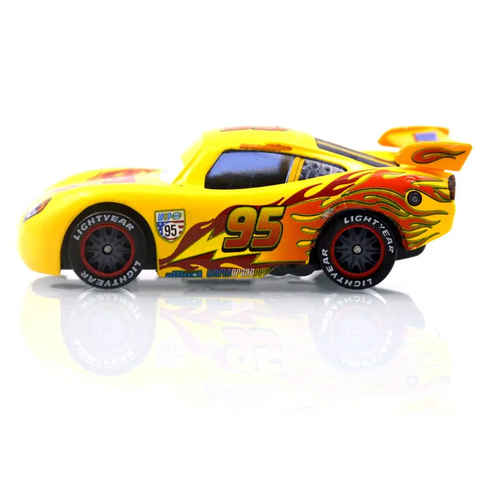 18 стилей Pixar Cars 3 Lightning McQueen Jackson Storm Dinoco Cruz Ramirez 1:55 литые под давлением металлические игрушки модель автомобиля подарок на день рождения