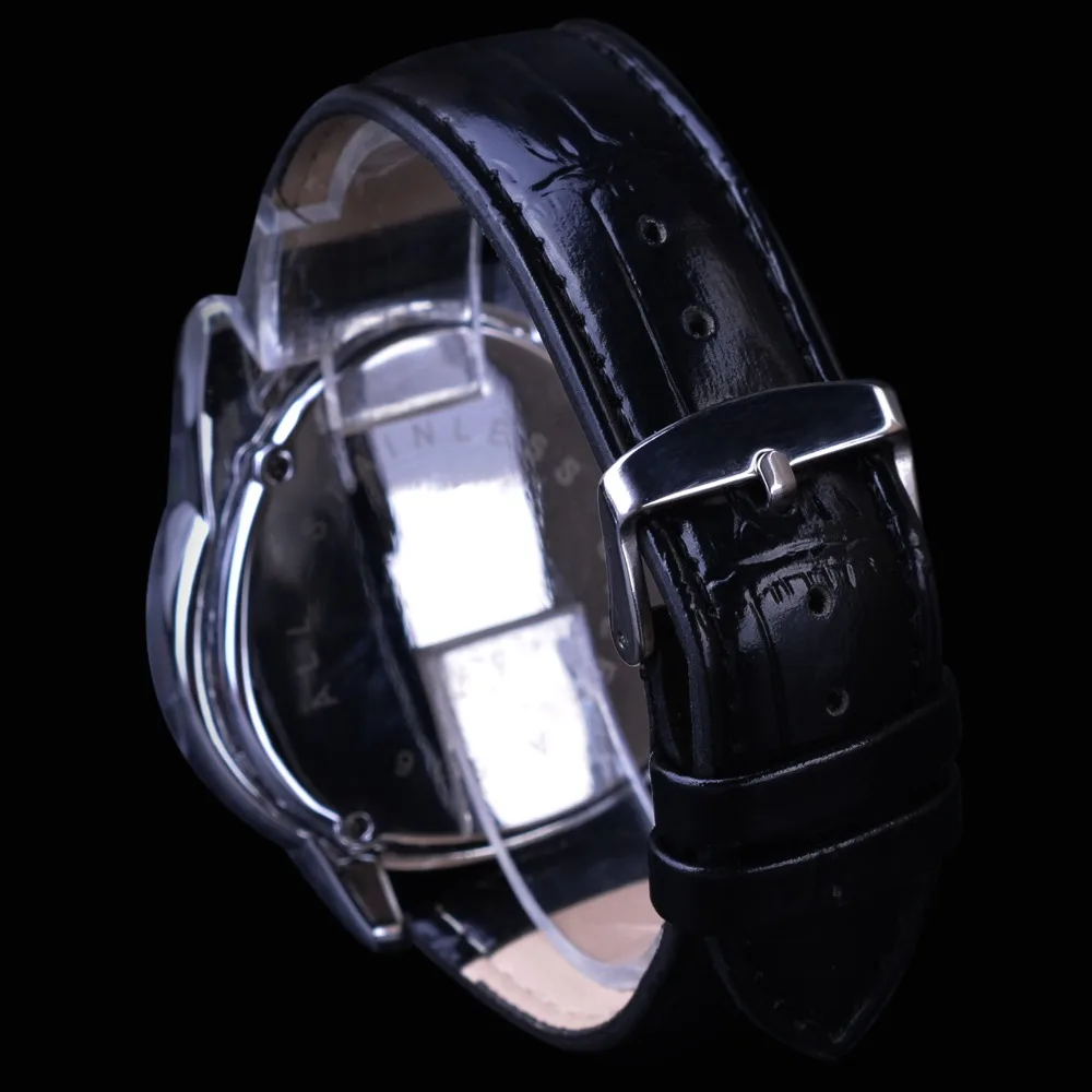 Creative Racing Design Triangle Design Silver Skeleton Dial Mens Watch for Winner