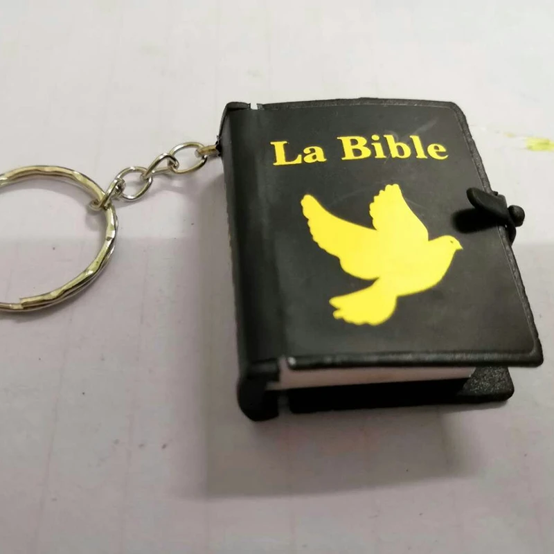 New Fashion French Version Mini Religious Christian Bible Keychain Key