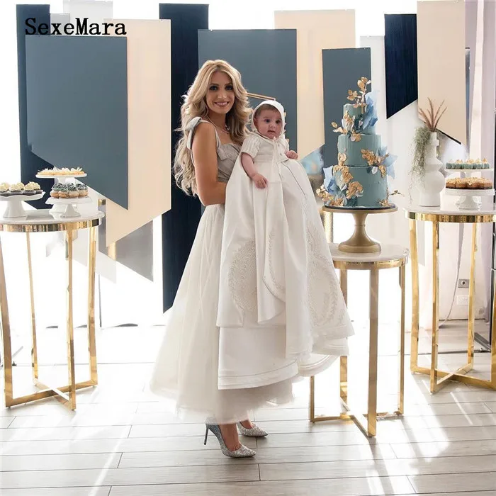 Рисунок 4 - Атласные платья для крещения новорожденных детей