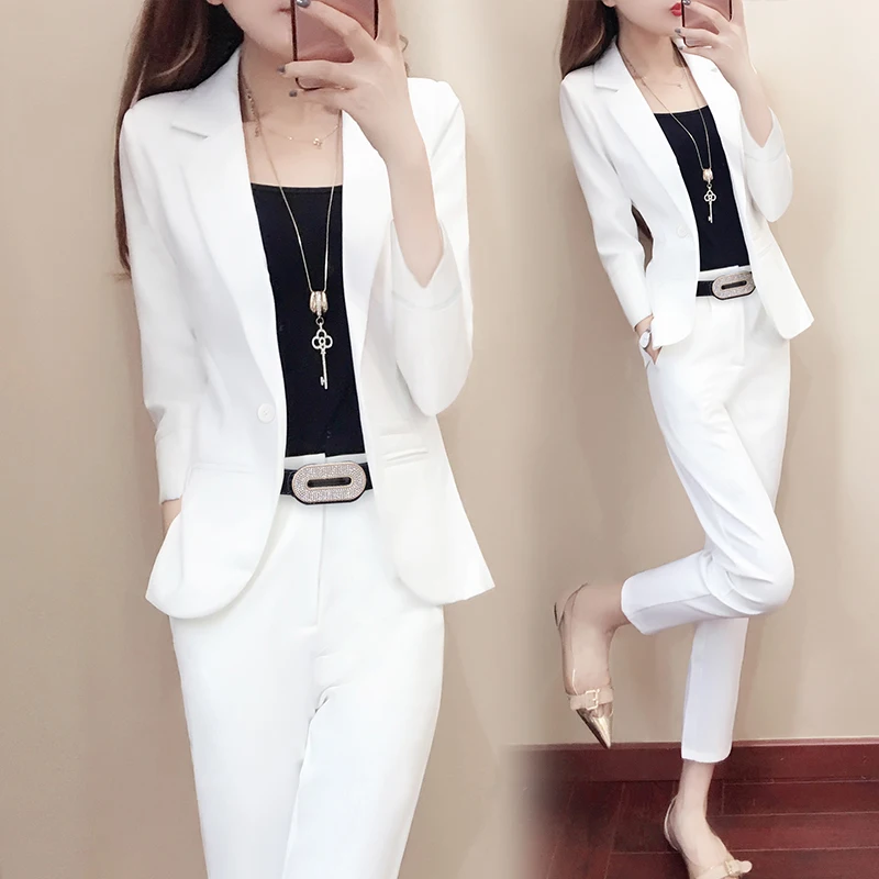 

Western suit 2018 new women's Korean Slim small suit fashion temperament spring and summer British wind two-piece tide