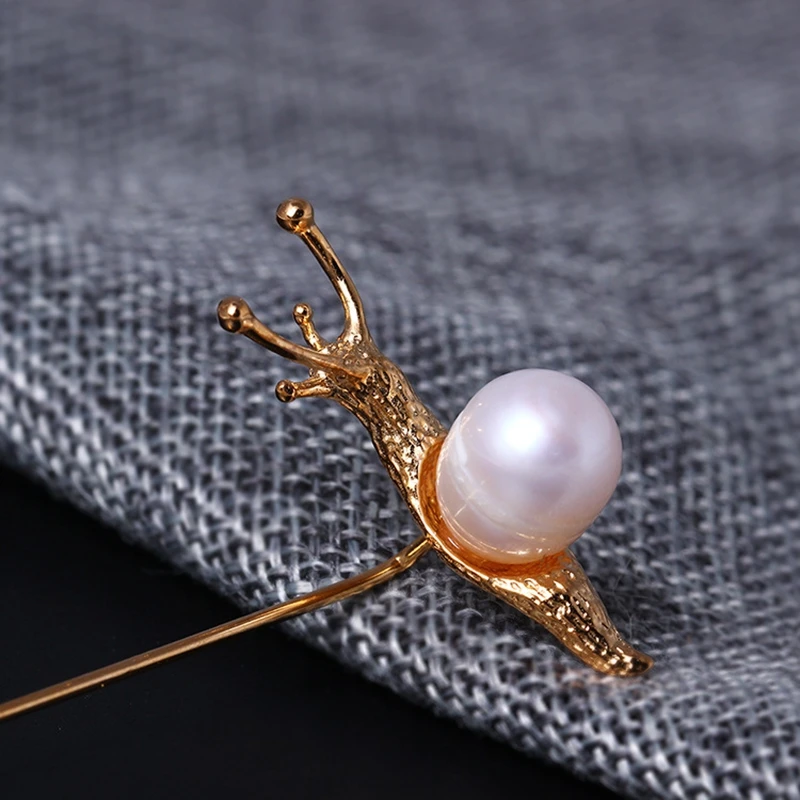 

Snails brooches 925 sterling silver pearl brooches 10mm/13mm big pearl gold color snails elegance wild brooches for women
