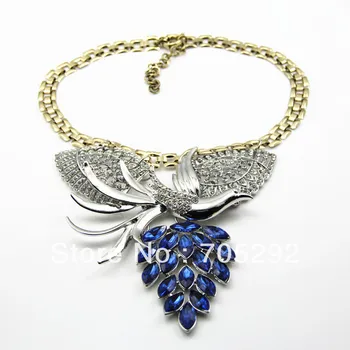 

New Fashion Huge Peace Bird Pendants Choker Statement Necklace for Women