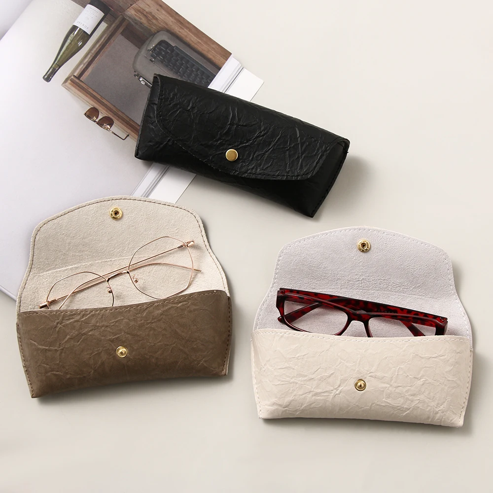 

1Pcs 2019 Fashion Men Women Portable Glasses Case Magnetic PU Leather Fold-able Glasses Box For Eyeglass Sunglasses Pouch Soft