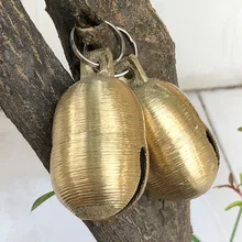 Колокольчик большого размера Овальный для коров, лошадей, овец, пасовых колокольчиков для собак, крупного рогатого скота, фермы, животных, громкий звук, громкий Латунный Колокольчик Колокольчик большого размера Овальный для коров, лошадей, овец, пасовых колокольчиков для собак, крупного рогатого скота, фермы, животных, громкий звук, громкий Латунный Колокольчик