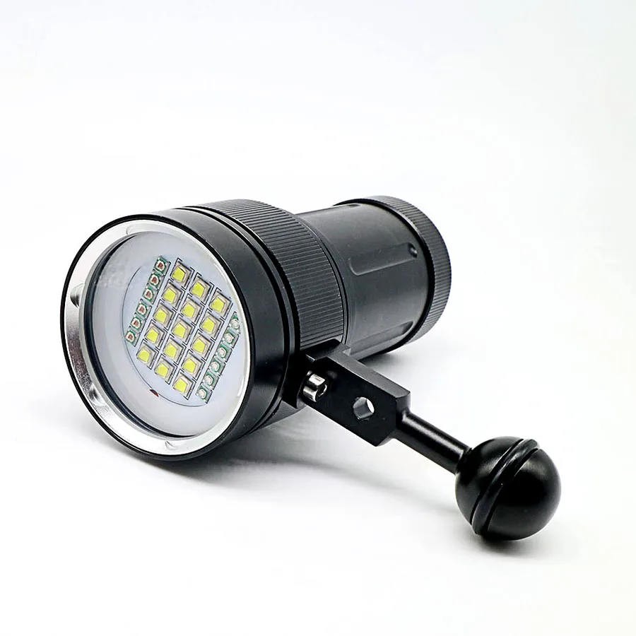 LED Diving Flashlight Tactical Light Underwater 100m Scuba Video Light XHP70 / XM-L2 LED Photograph
