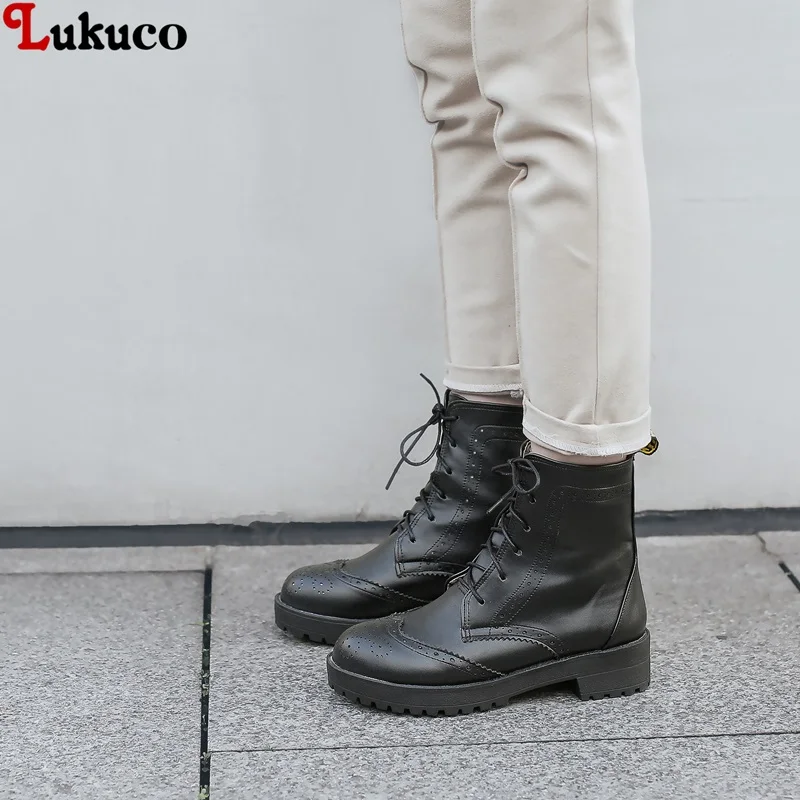 

Lukuco Motorcycle Boots For Women Black Large Size to 43 Handmade Boots 4cm Heels Platform Combat Boots Warm Fur Punk Boots