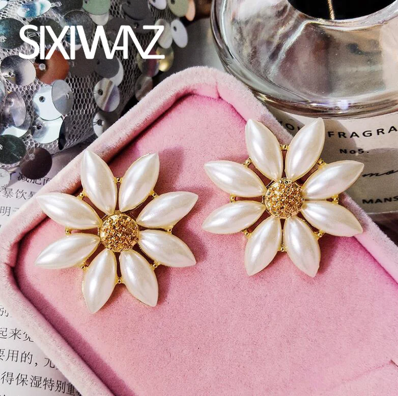 

Leaf Flower Crystal Stud Earrings For Women Jewelry 2019 Korea Hottest Fashion Women Front Back Post-hanging Earrings