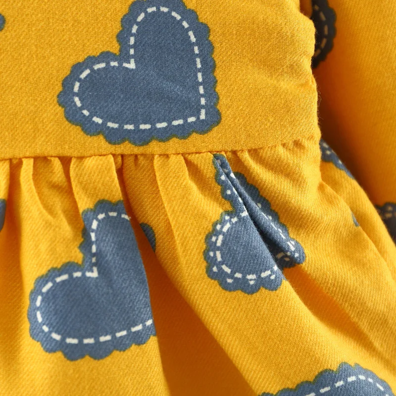 4413005735_1902246645