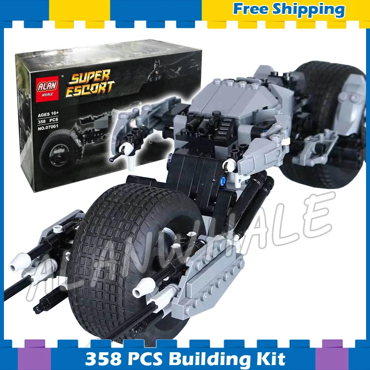 358pcs Super Heroes Batman Catwoman Catcycle Chase Bat-Pod Ultra Rare 07061 Model Building Blocks G