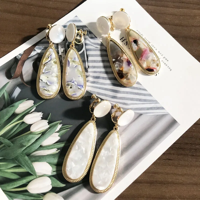 

Free Shipping New Teardrop Resin Alloy Clip Earring