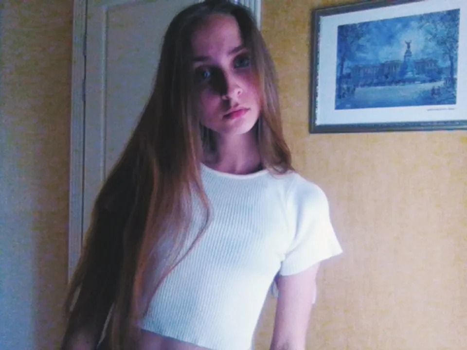 UT8N83cXqFaXXagOFbXy
