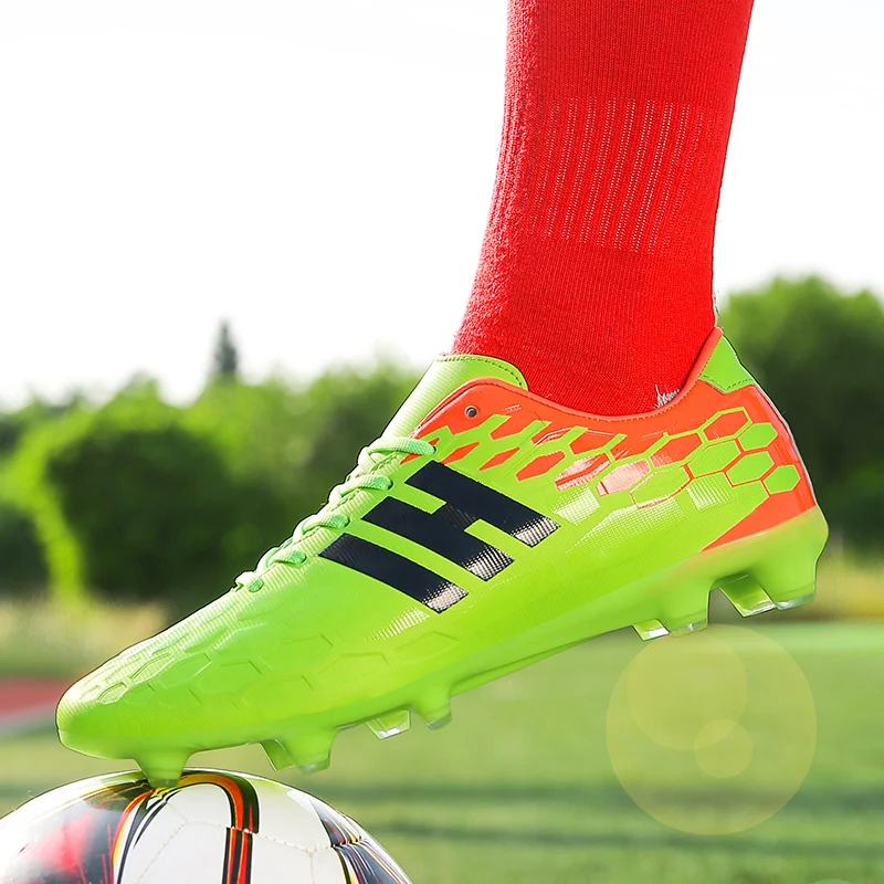 

YRRFUOT Men's Soccer Shoes Autumn New Sneakers Brand Outdoor Turf Football Shoes High Quality Non-slip Chuteira Futebol Zapatos