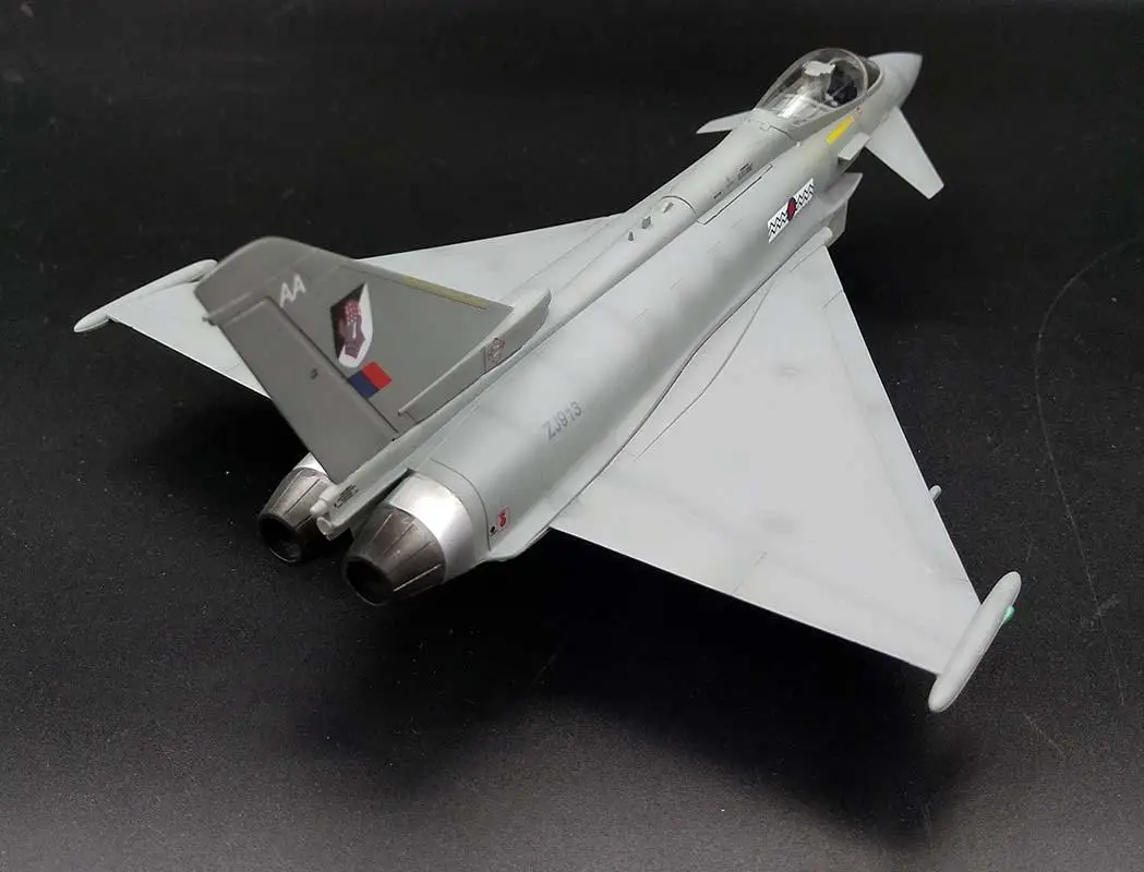 EM37141-easy Model 1: 72 Eurofighter Typhoon 17 Sqn RAF медвежатника