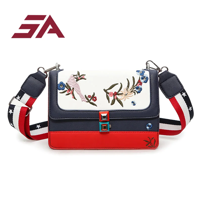 

Bag for women 2018 Fashion embroidery flower bird splicing color rivet women shoulder bag handbag ladies crossbody messenger bag