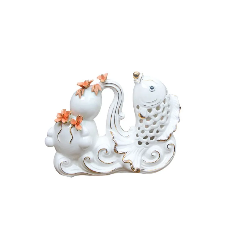 

Nordic Modern Abstract Ceramic Figurines Handmade Applique Gliding Fish Ornaments Home Decoration Crafts Business wedding Gifts