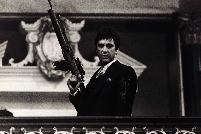 

DIY frame Scarface - Al Pacino With Gun Classic Crime Movie Art Silk Fabric Wall Retro style Poster Print Picture For Gift