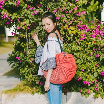 

Round Straw Beach Bag Vintage Handmade Woven Shoulder Bag Raffia Circle Rattan Bags Bohemian Summer Vacation Casual Bags NB001