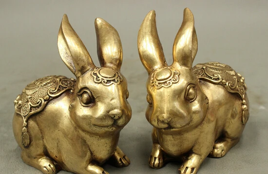 

wholesale factory Folk Chinese Brass Year Zodiac Wealth Lucky Cai Fu Coin Rabbit Statue Pair