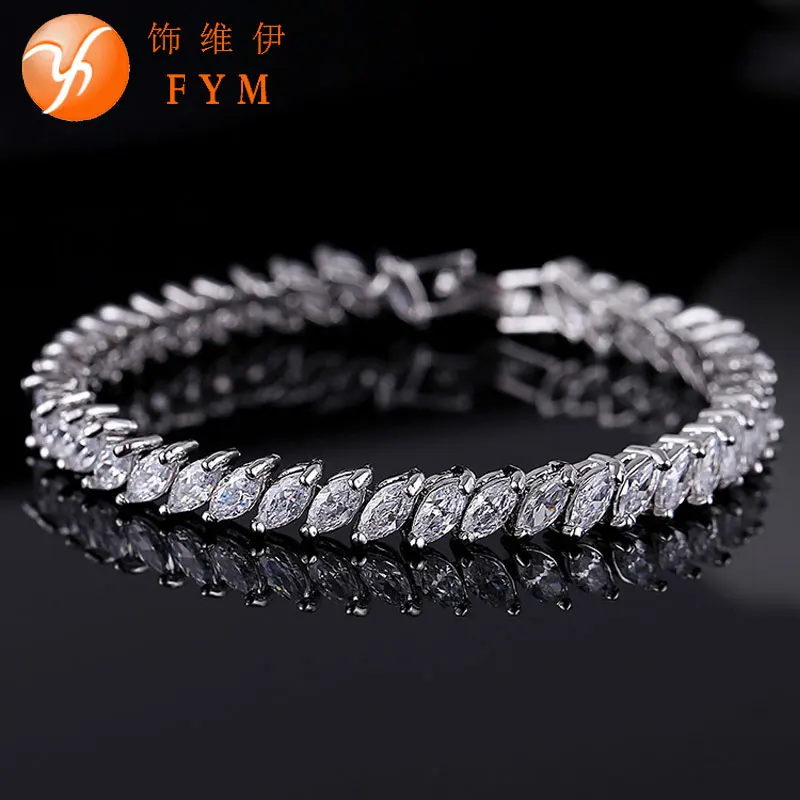 

FYM New Brand Luxury Silver Color Cuff Bracelet with AAA Zircon Crystal Bracelets Jewelry for Women Bride Bridal Wedding Party
