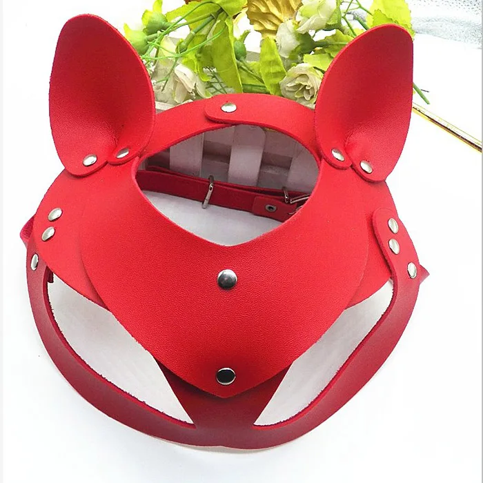 Модные женские маскарадные маски с металлическими заклепками в виде кошек на карнавал, Хэллоуин, сексуальные маскарадные Вечерние Маски для женщин - Цвет: Красный