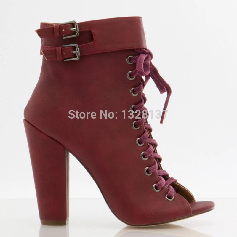 Chaussure A Talon Large Chaussure A Talon Large