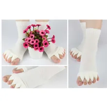 1 пара новых высококачественных удобных спортивных массажных носков для занятий йогой на пять пальцев Сепаратор для выравнивания ног облегчение боли разные цвета носки