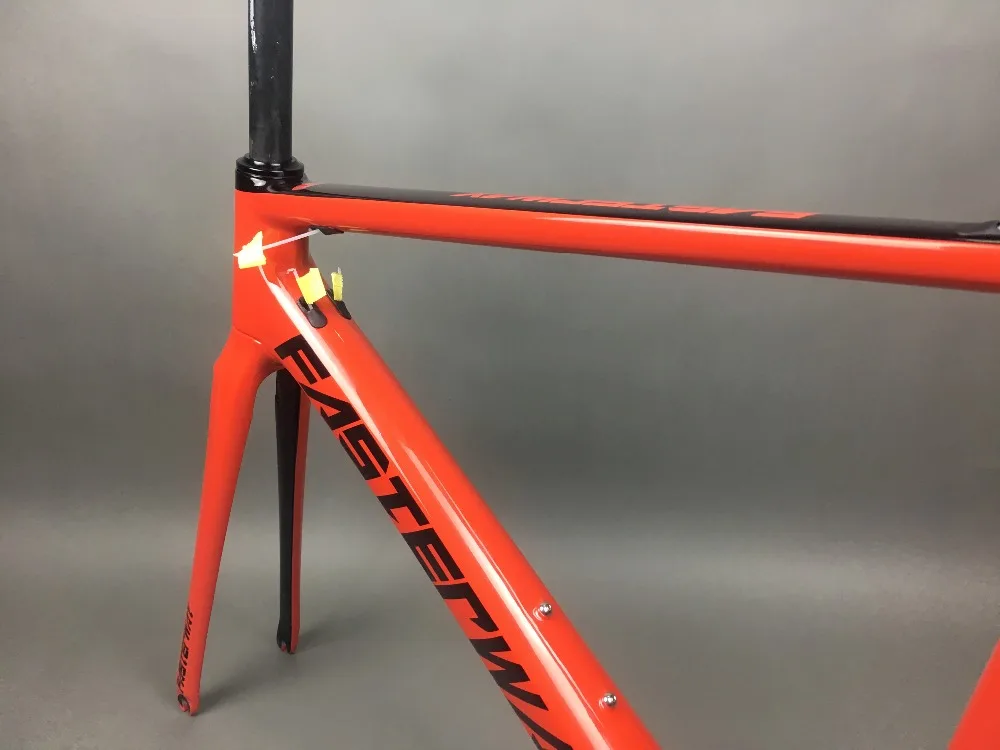 Top 2019 design super light FASTERWAY classic carbon road frameset D Brake carbon bike frame:Frameset+Seatpost+Fork+Clamp+Headset 107