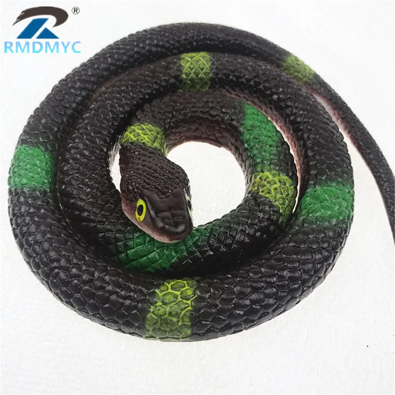 

68cm Rubber Simulation Toy Snake Model Practical Jokes Prank Horror Shocker Novelty Gadgets Funny Toys Halloween Prank Props Toy