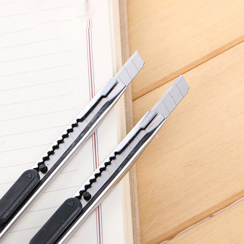 

Kawaii 9mm Utility Knife Mini Stainless Steel Knife Cute Box Cutter Blade Replacement For Decoration Stationery School Supplies