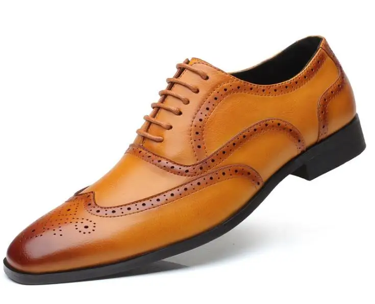 

Men Tassel British casual Leather shoes Bullock carved low shoes Loafers Moccasins Men Flats Pointed Toe breathable shoes