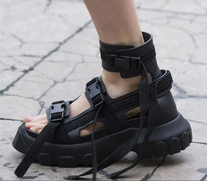 

Tuziblobo fashion High Tooes Woman Ankle Strap Sandalias Mujer Sneakersps Summer Sandals Women Platform Creepers Heel Wedge Shoe