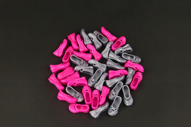 Doll Shoes Doll Accessories 10 pair / lot Fashion Gray Dance Shoes For Barbie Doll 3 Style Shoes