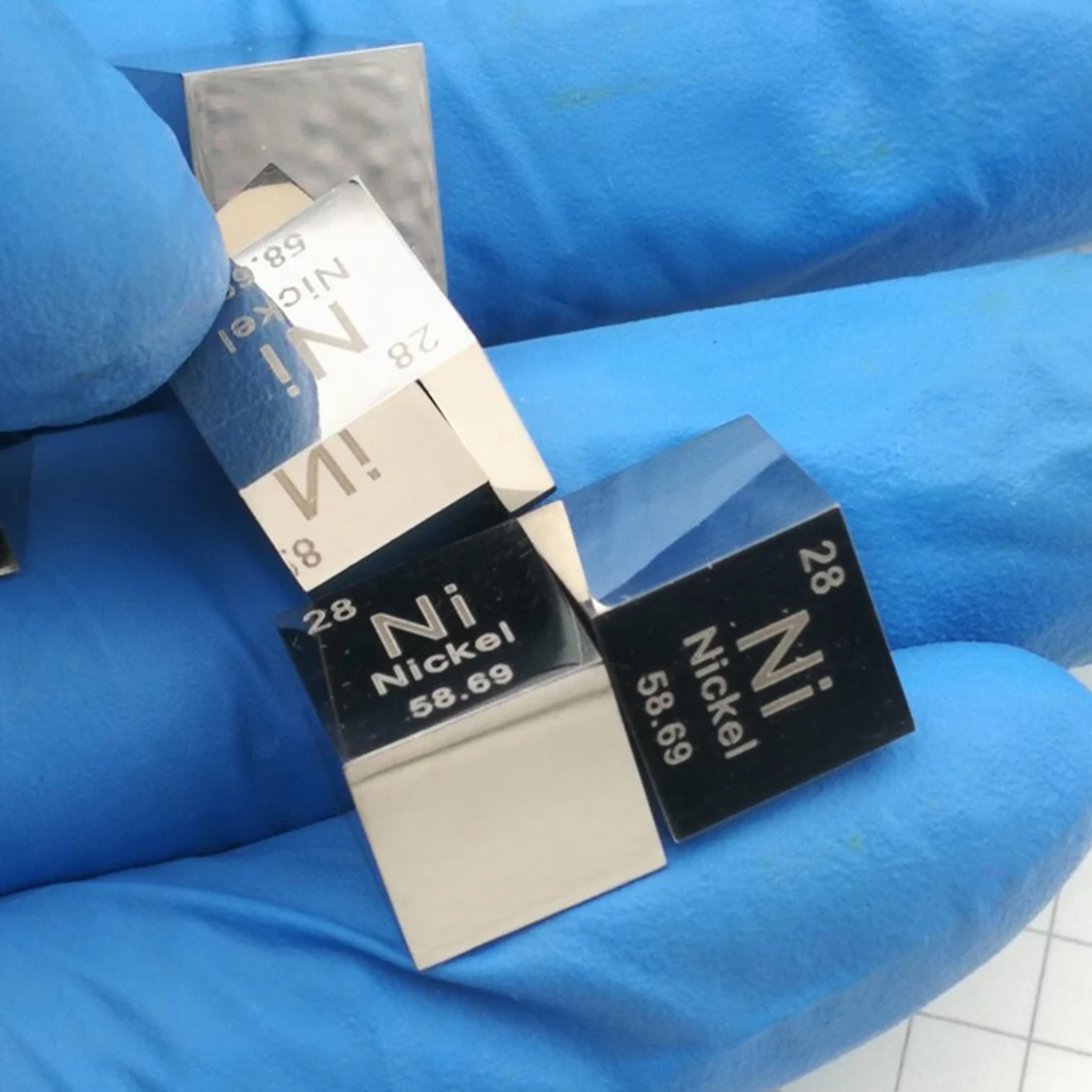  10mm Pure Density Ni≥99.5% Mirror Polish Nickel Cube Periodic Table Of Elements Cube Hand Made scie