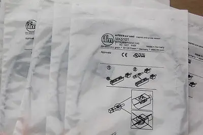 

DHL/EMS 5 pc IFM magnetic switch MK5101