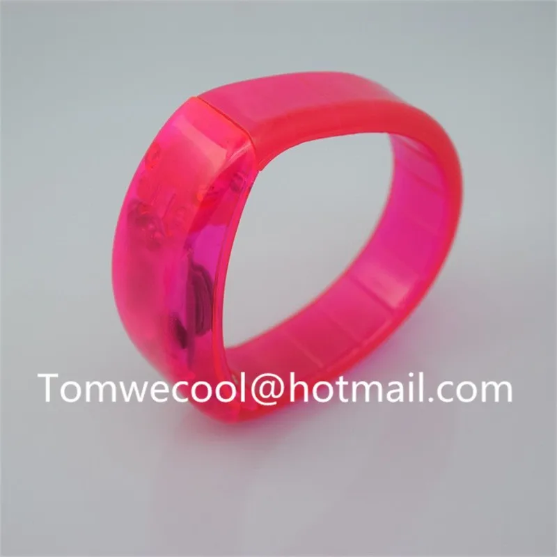LED bracelet 011