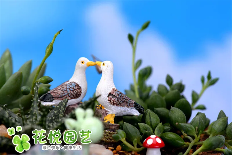 ZOCDOU 1 Piece Seagull Sea Mew Bird Sea-gull Quet Gull Swallow Model Small Statue Figurine Crafts Room Ornament Miniatures