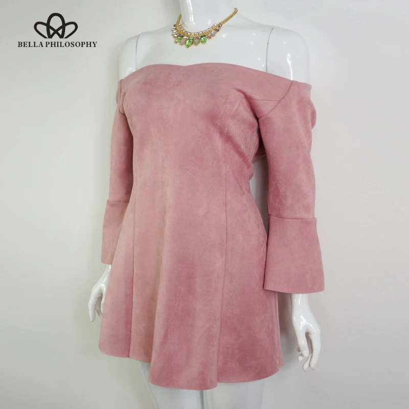 Bella Philosophy на осень-зиму Слэш шеи оборки, открытые плечи рукав женское платье фигуристки розового цвета из PU искусственной замши